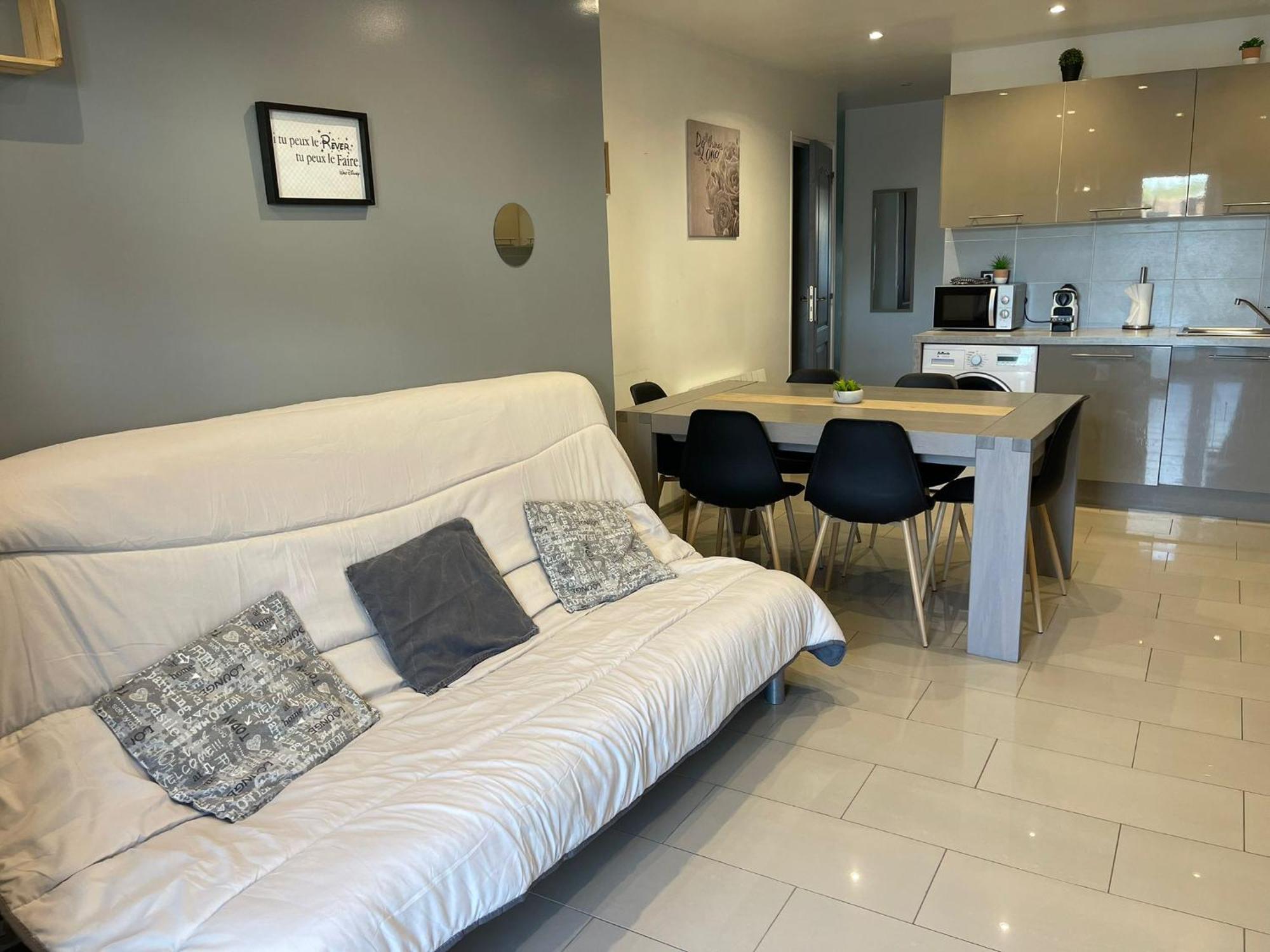 Appartement Villiers Sur Morin Proche De Disneyland Экстерьер фото